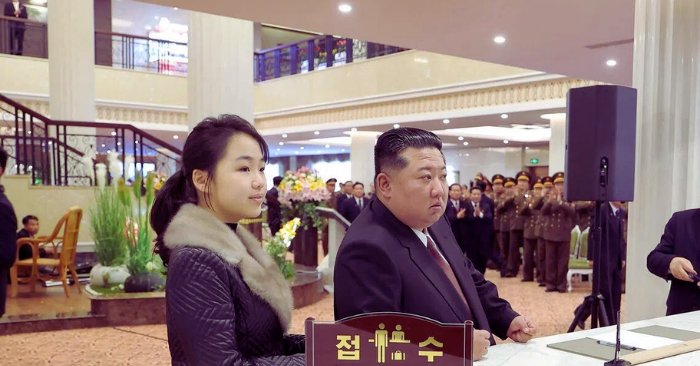 Cơ quan tình báo Hàn Quốc nhận định con gái ông Kim Jong-un đang củng cố vị thế người thừa kế và bắt đầu có những tham vấn trực tiếp về các vấn đề chính sách.