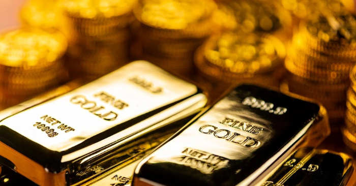 Giá vàng rơi tự do: Nhà đầu tư nên làm gì năm 2026?