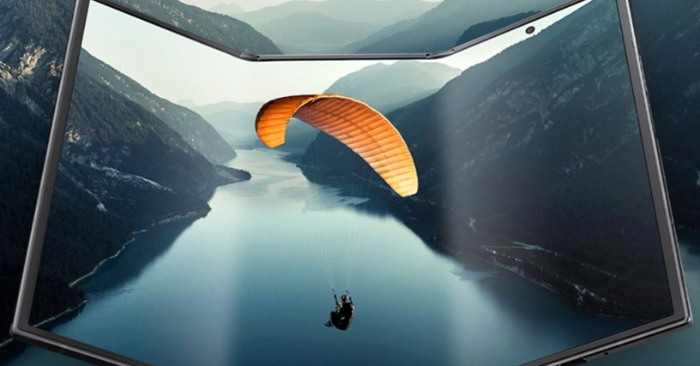 Galaxy Z TriFold lập kỷ lục bán hết trong vài phút