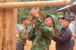 Biên phòng Tam Hợp dựng nhà, trao sinh kế giúp dân vùng cao đón xuân