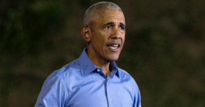 Cựu Tổng thống Mỹ Barack Obama: Người ngoài hành tinh “có thật” nhưng không ở Khu vực 51