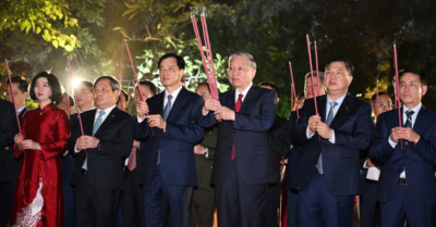 Người dân cả nước háo hức chào năm mới Bính Ngọ 2026