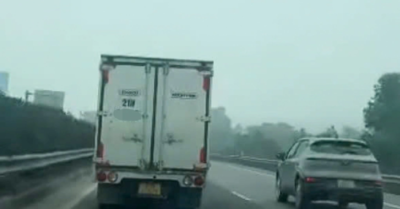 Tài xế bị phạt 7 triệu đồng vì không nhường đường cho xe ưu tiên trên cao tốc