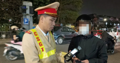 Hà Nội: Sau tiệc tất niên, nhiều tài xế vi phạm nồng độ cồn “kịch khung”