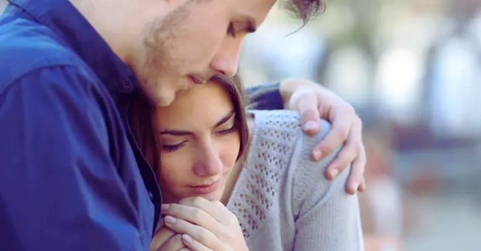 Vì sao ngày càng nhiều người đạt được sự ổn định về tài chính, sở hữu nhà cửa nhưng vẫn cảm thấy mệt mỏi và thiếu niềm vui sống?