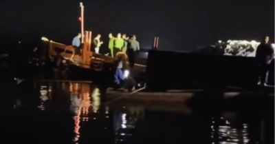 Va chạm với phà chở đá trên hồ Thác Bà, tàu khách bị đắm khiến 6 người mất tích