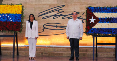 Nhân viên an ninh Cuba rời Venezuela khi Mỹ siết chặt vận tải dầu