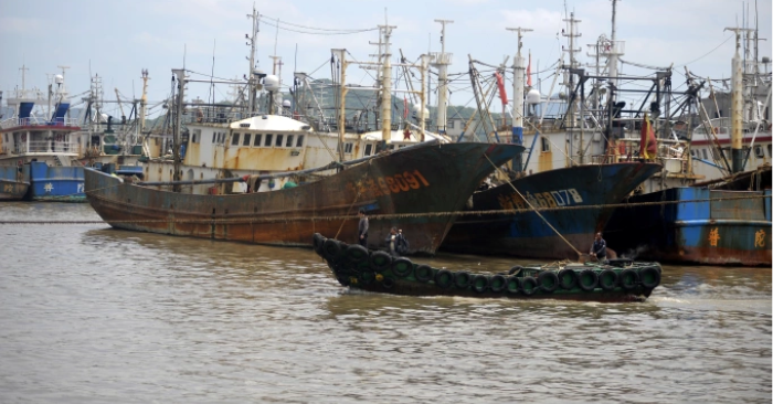 bắt tàu cá Trung Quốc