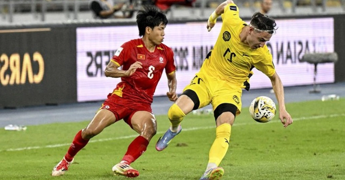 Bê bối nhập tịch Malaysia: "Harimau Malaya" đối mặt án phạt nặng