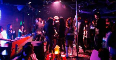 Hát karaoke gây ồn dịp Tết có thể bị phạt 160 triệu đồng