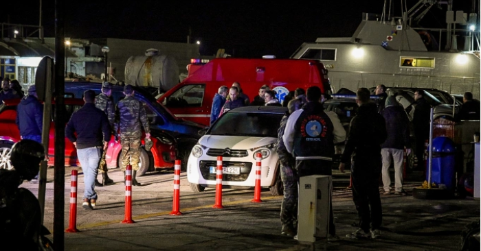 Ít nhất 15 người chết trong vụ va chạm giữa tàu cảnh sát biển Hy Lạp và thuyền di cư