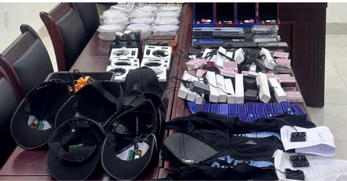 Công an Đà Nẵng triệt phá hai cơ sở kinh doanh thiết bị gian lận đánh bạc quy mô lớn