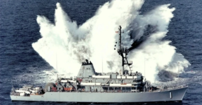 Hải quân Mỹ loại biên đội tàu quét mìn lớp Avenger tại vùng Vịnh