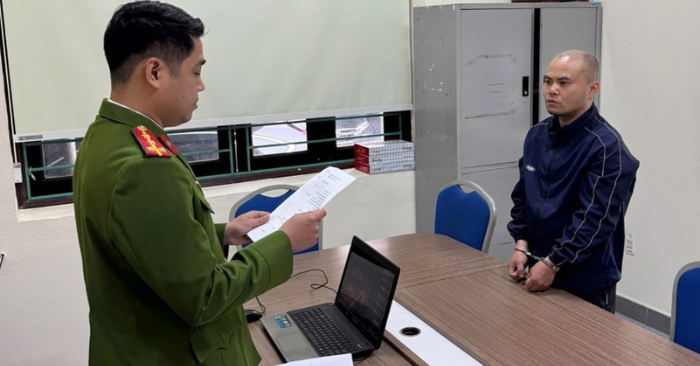 Cướp tiệm vàng