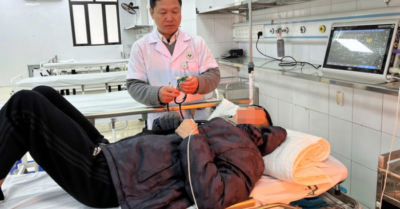 6 giờ sáng vẫn đi thể dục, một giờ sau đau đầu dữ dội phát hiện tụ máu não