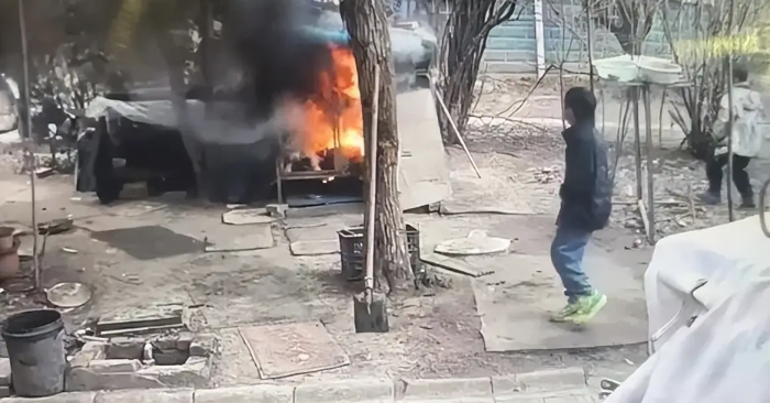 Hai bé trai thiêu chết chó Samoyed: Chủ nuôi không hòa giải