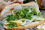 Rủi ro ngộ độc từ đặc thù món bánh mì Việt Nam