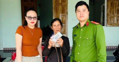 Bà lão 71 tuổi tại Hà Tĩnh trả lại túi xách chứa 30 triệu đồng