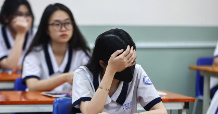 Siết dạy thêm: Chính sách mới chỉ giải quyết phần ngọn của vấn đề