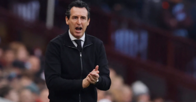 Man Utd tìm người thay thế Michael Carrick từ mùa hè tới