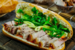 Ngộ độc bánh mì TPHCM tăng 54 ca