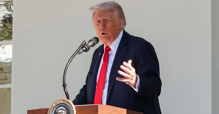 Eo biển Hormuz: Mỹ dùng vũ lực ngăn chặn Iran rải thủy lôi