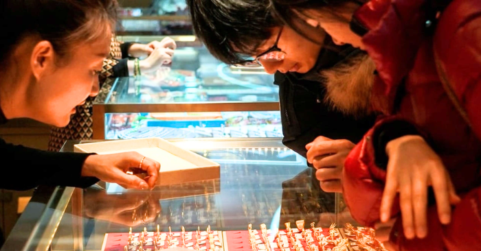 Thị trường vàng biến động trước nguy cơ khủng hoảng năng lượng mới