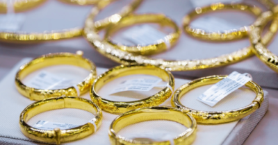 Biến động giá vàng quốc tế lao dốc do đồng USD mạnh nhất bốn tháng