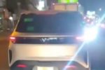 Xử lý tài xế ô tô độ đèn gây chói mắt tại Sài Gòn