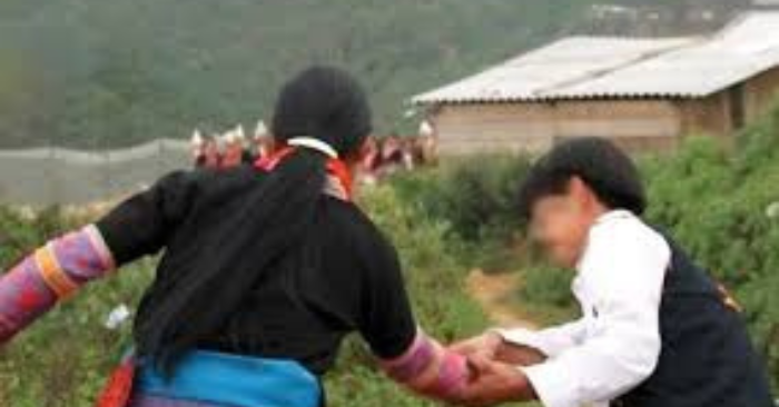 Ngành giáo dục lên tiếng vụ 2 nữ sinh lớp 8 lấy chồng tại Na Loi