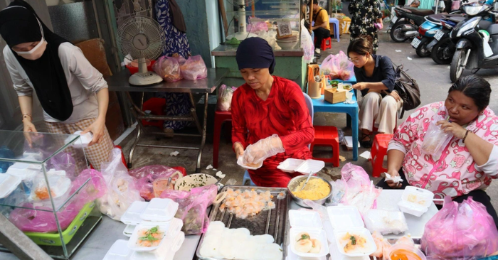 Tháng Ramadan giúp người Chăm tại Sài Gòn tăng mạnh thu nhập