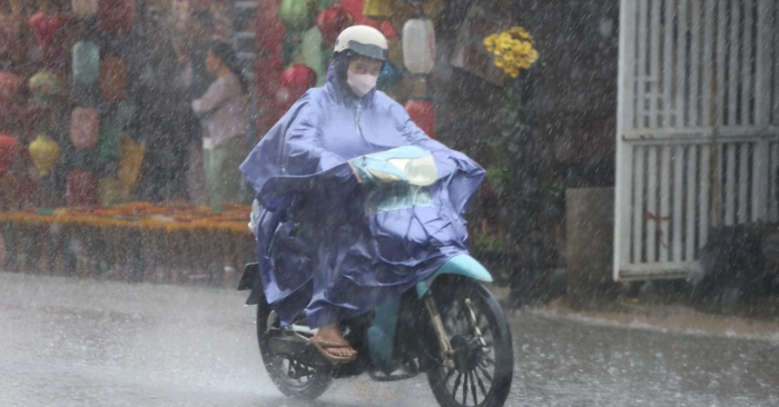 Thời tiết ngày 14/3: Miền Bắc sương mù, Trung Bộ mưa lớn cục bộ