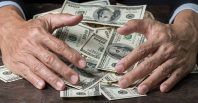 Giới siêu giàu và chiến lược bảo toàn tài sản trước cơn lốc biến động toàn cầu