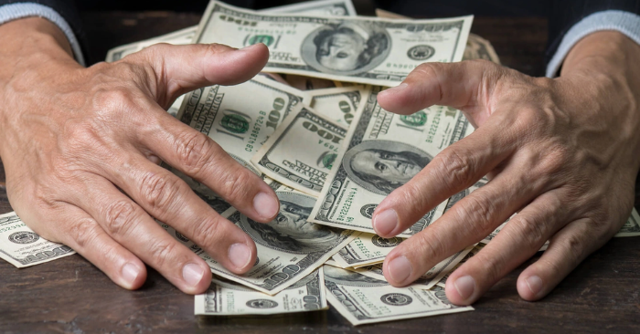 Giới siêu giàu và chiến lược bảo toàn tài sản trước cơn lốc biến động toàn cầu