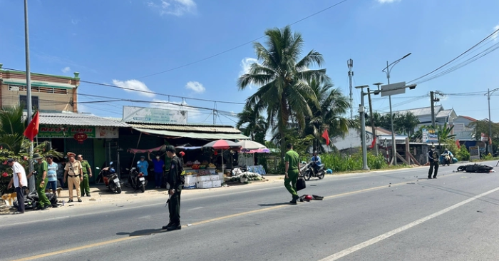 Tai nạn giao thông trên quốc lộ 50 khiến ba người thương vong