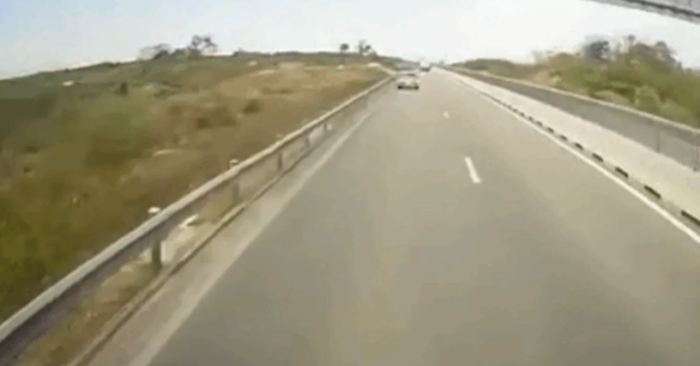 Tai nạn cao tốc Cam Lâm Vĩnh Hảo và tranh cãi trách nhiệm