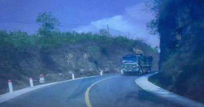 Xe chở rác vượt ẩu tại Thanh Hóa bị xử phạt sau clip mạng xã hội