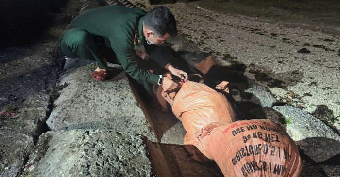 Vận chuyển thuốc nổ