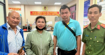 Sự tử tế trên xe taxi: Trao trả tài sản ba tỷ đồng cho hành khách bỏ quên