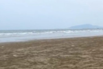 Thanh Hóa mất tích: Hai trẻ nhỏ chưa tìm thấy khi tắm biển Hải Bình