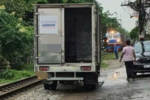 Hà Nội: Phạt tài xế đỗ xe tải sát đường ray khiến tàu hỏa phải dừng khẩn cấp