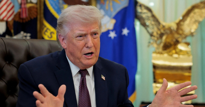 Tổng thống Trump tuyên bố Iran muốn sớm mở lại eo biển Hormuz