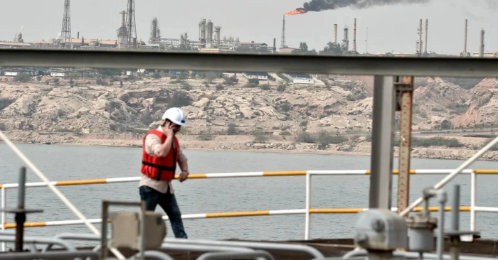 Tổng thống Trump cảnh báo đường ống dẫn dầu của Iran sắp nổ tung