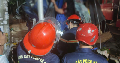 Giải cứu thành công hai người mắc kẹt trong cabin xe tải biến dạng tại Hải Phòng
