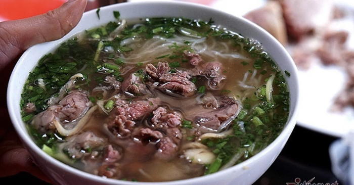 hàng quán giữ giá