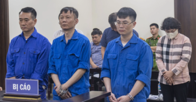 Sáu cựu cán bộ phường Thanh Trì hầu tòa vì nhận hối lộ