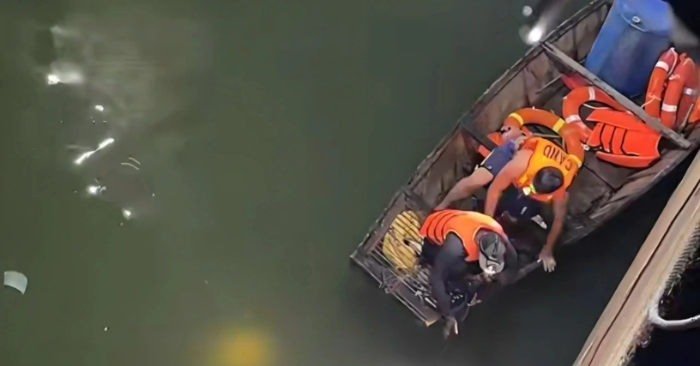 Phát hiện thi thể