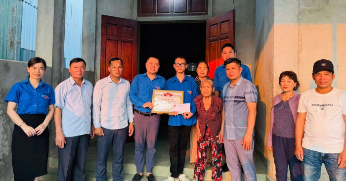 Nam sinh cứu người đuối nước: Hành động dũng cảm tại vùng biển Cửa Lò