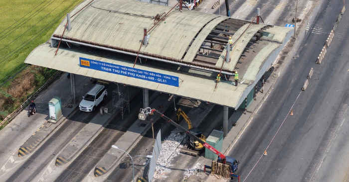 tháo dỡ trạm thu phí trên quốc lộ 51
