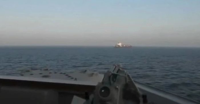 Eo biển Hormuz: Tình hình an ninh hàng hải diễn biến phức tạp